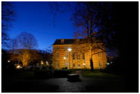 Platz - 12 - 18 NS-Opfer-Denkmal