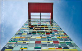 Platz 06 - 10 - Colorium von unten - Timon