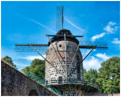 16 - Windmühle
